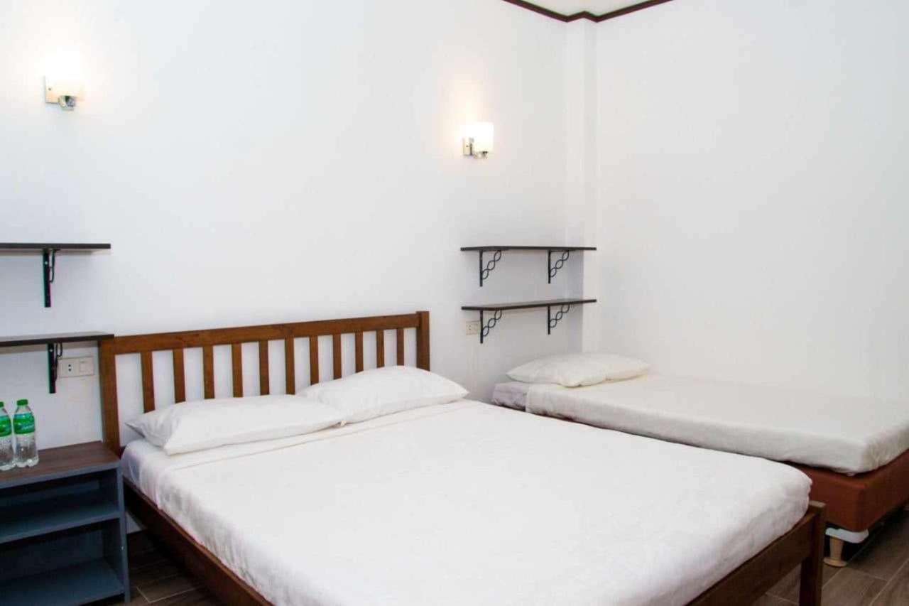 Casa Mia Inn Dauis Exterior photo